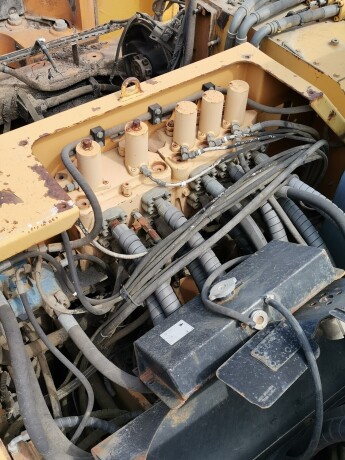 excavator-case-big-4